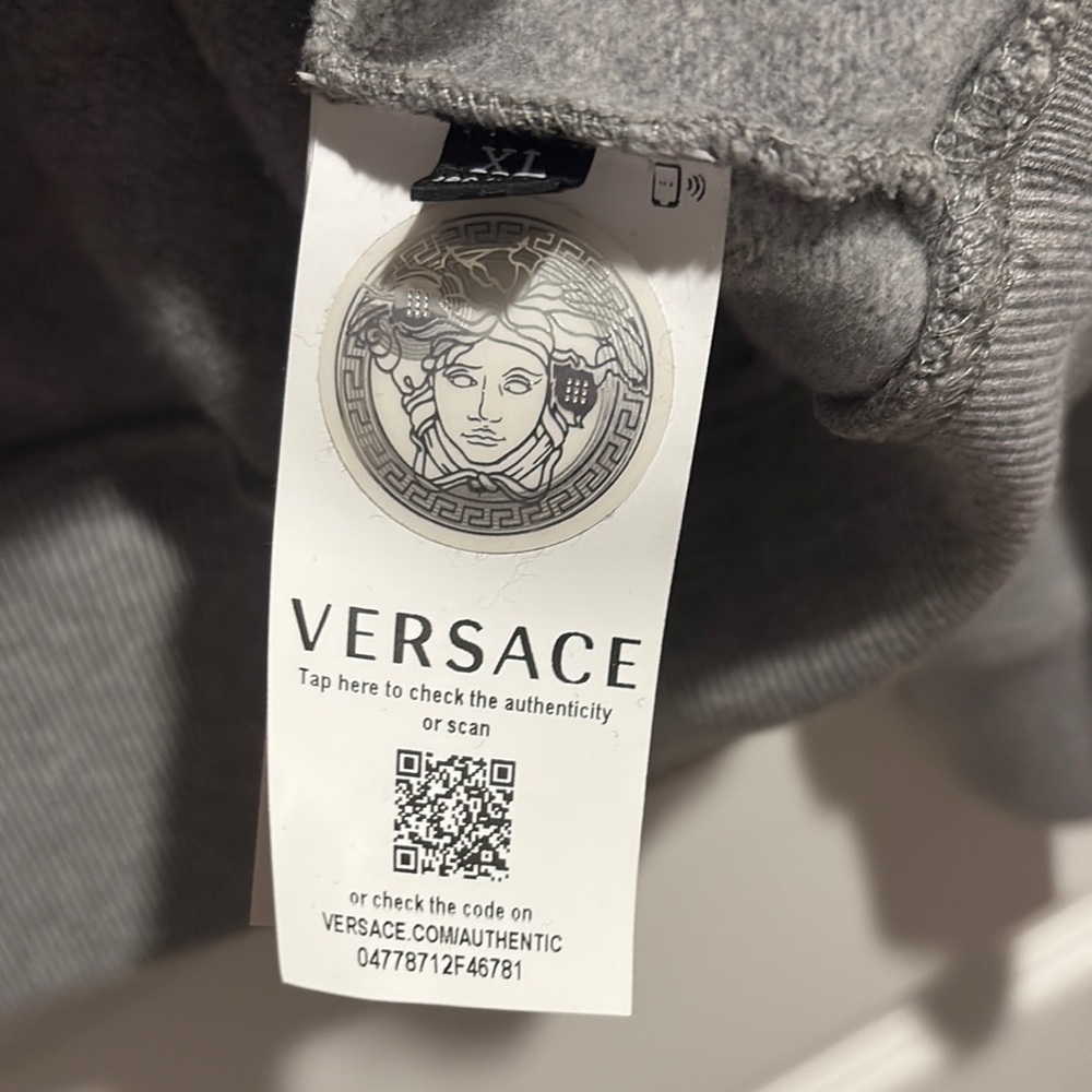 Versace Gray Crewneck Sweater with Greek Key Pattern - Picture 4 of 8